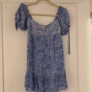 Chic Blue Floral Mini Dress with Puff Sleeves